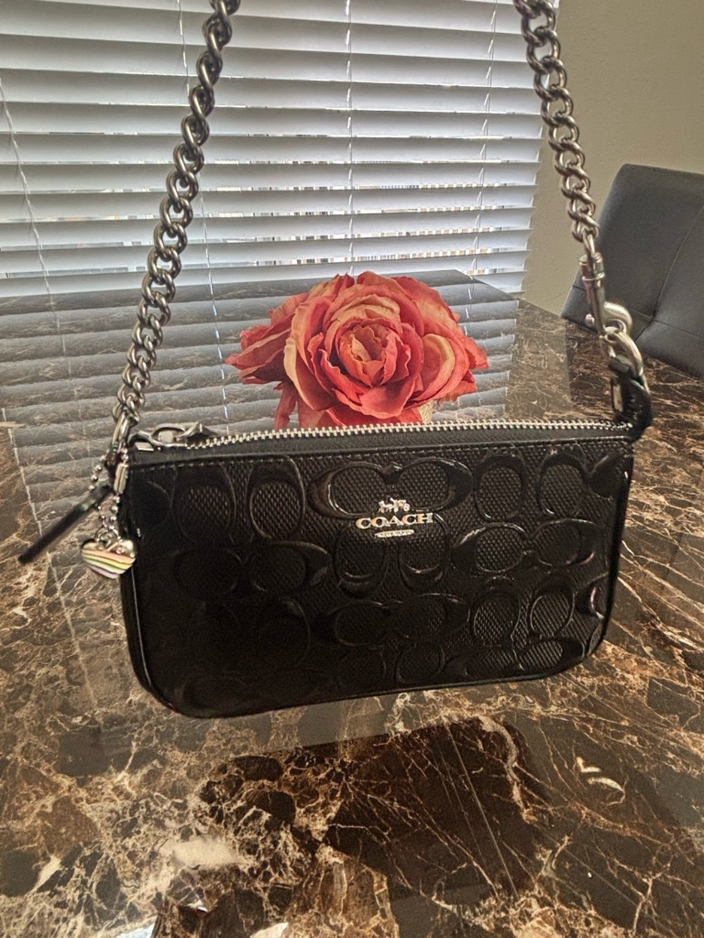 COACH - Nolita 19